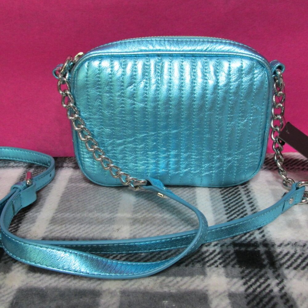 P464-NWT Kenneth Cole Teal Metallic Crossbody